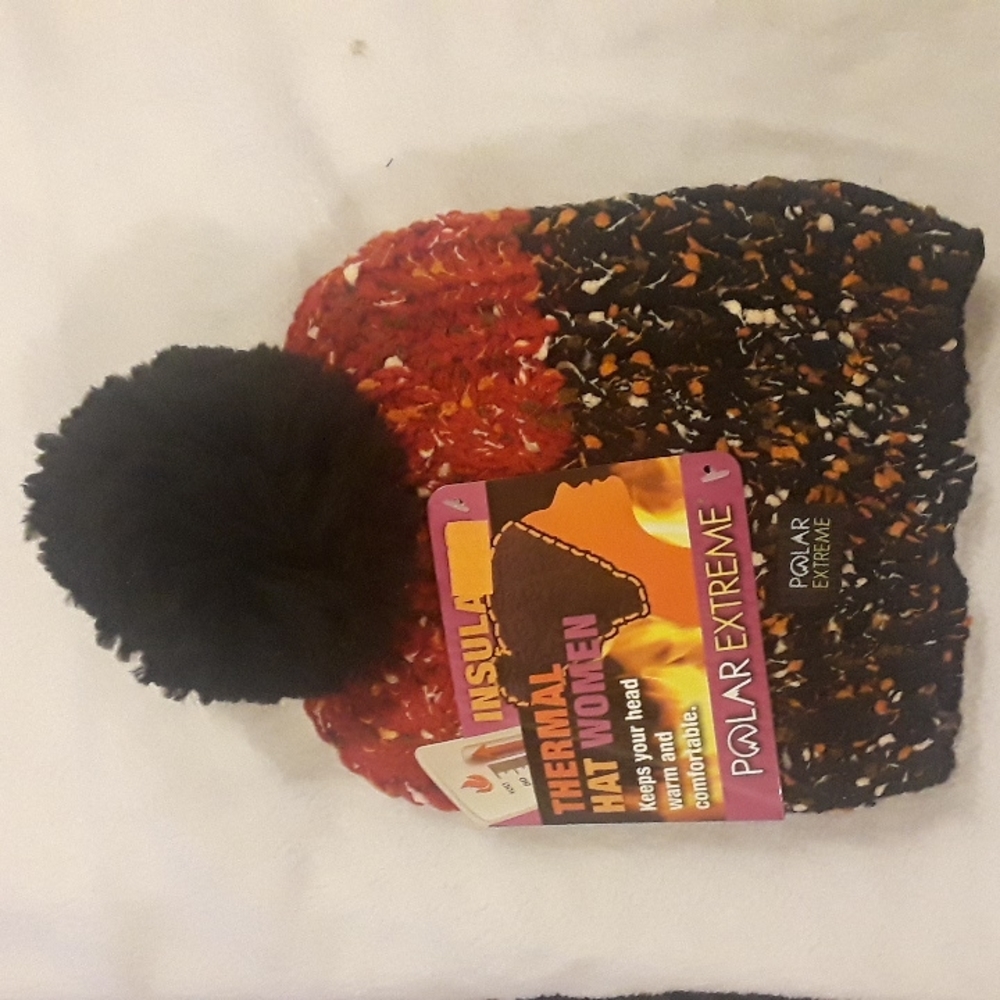 Polar Extreme.. Insulated Thermal hat/beanie..OS..Black & Red Multi color